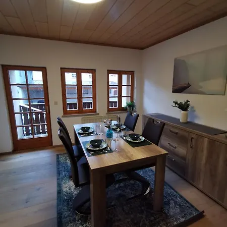Bernhardts Apartment *