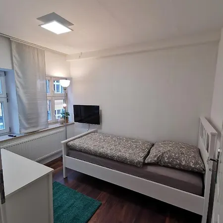 Bernhardts Apartment *